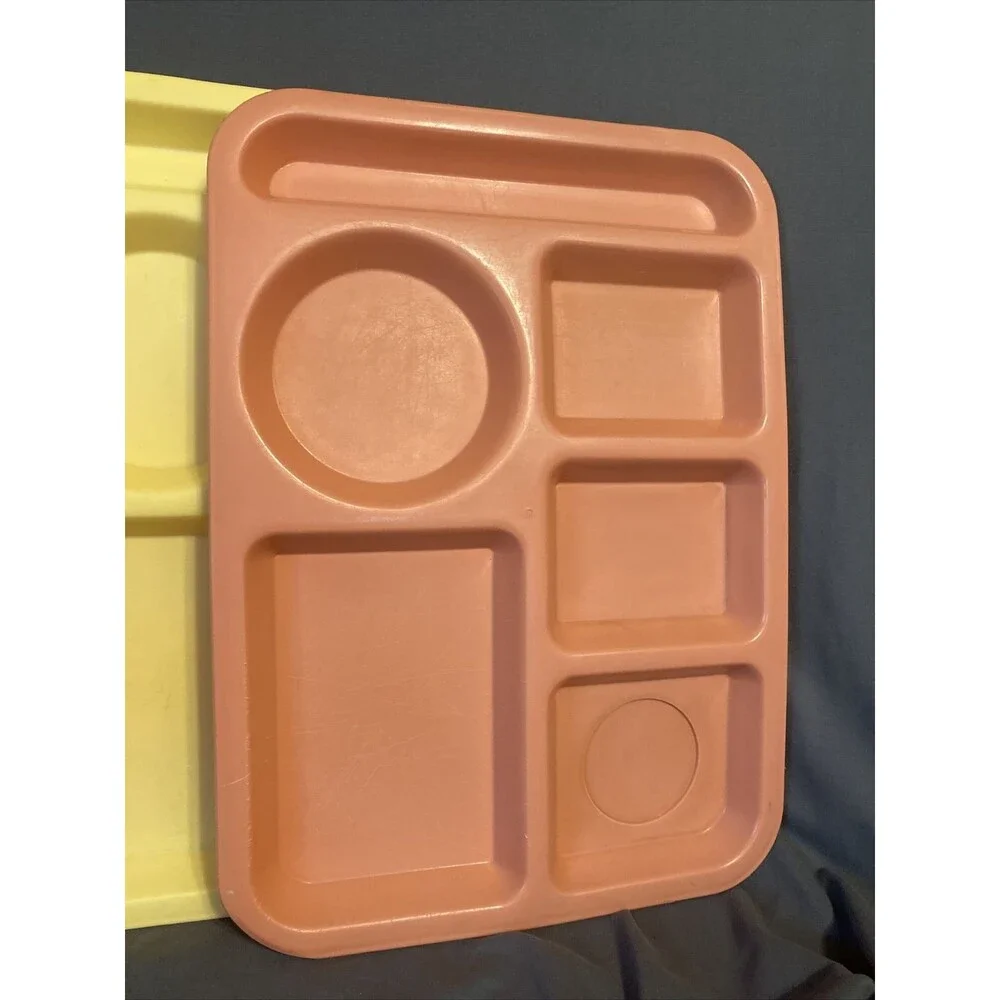 School Cafeteria Lunch Divided Trays Set of 4 Yellow And Pink Mauve Tucker